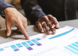 Median CEO pay jumped 23.2% to $29.4 million in 2025 while the CEO-worker pay gap widened to 341:1, according to new data, raising new questions about fairness, AI-driven incentives and executive compensation.