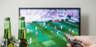 With England taking on Mexico in a crucial World Cup knockout match at 1am tomorrow (Monday), the TUC is urging employers to show "common sense" by allowing flexible working where possible, helping millions of fans balance supporting England with their working day.