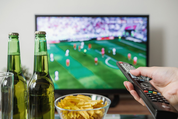 World Cup main image With England taking on Mexico in a crucial World Cup knockout match at 1am tomorrow (Monday), the TUC is urging employers to show