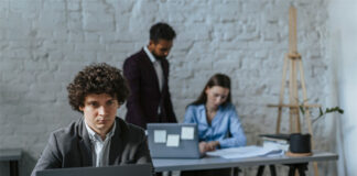 The Hidden Cost of Disconnection: Why Younger UK Workers Are Struggling to Feel Connected at Work Workplace belonging